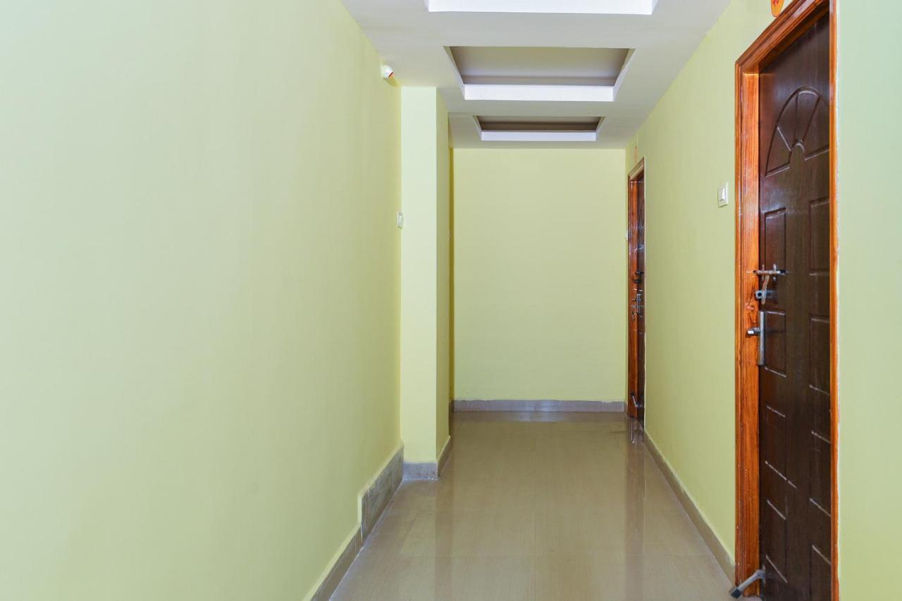 Oyo 26234 Annapurna Nilayam Otel Vijayawāda Dış mekan fotoğraf